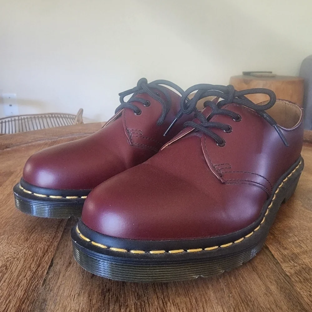 Dr Martens 1461 Cherry Red Oxford Smooth Leather Shoes Mens 6 / Womens 7